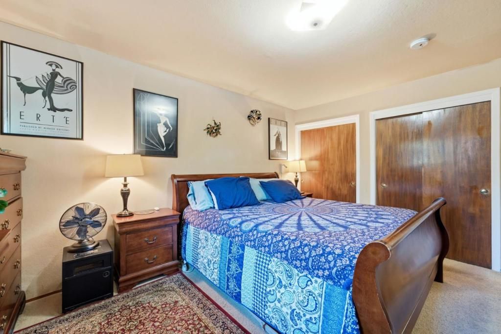 Image 12 of property listing at 819 Hudson Street, Redwood City, CA 94061