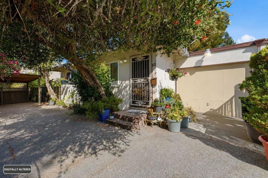 Image 18 of property listing at 819 Hudson Street, Redwood City, CA 94061