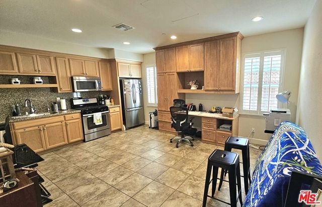676 W Jardin Terrace, Tracy, CA 95391