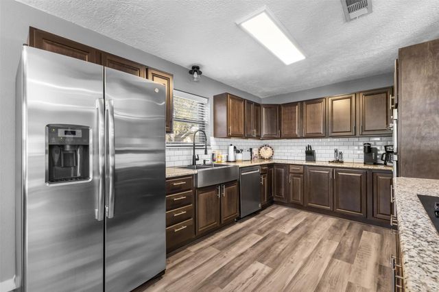 2517 Arbor Drive, Bryan, TX 77802