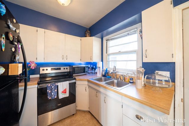 2190 W Sherman Boulevard, Muskegon, MI 49441
