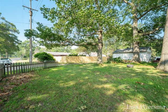 2190 W Sherman Boulevard, Muskegon, MI 49441