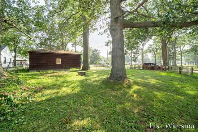 2190 W Sherman Boulevard, Muskegon, MI 49441