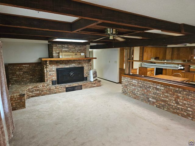 10819 T2 Lane, Hoyt, KS 66440