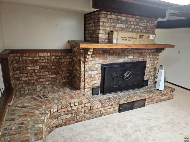 10819 T2 Lane, Hoyt, KS 66440