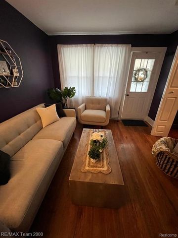 2050 Cornell Street, Dearborn, MI 48124