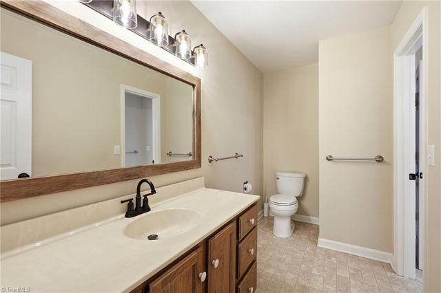 8861 Boylston Road, Colfax, NC 27235