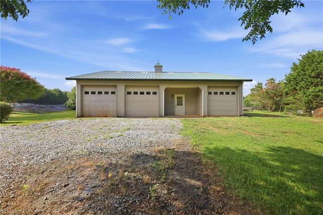 8861 Boylston Road, Colfax, NC 27235