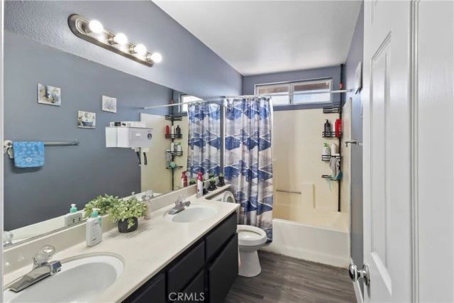 5703 Evergem Avenue, Palmdale, CA 93552