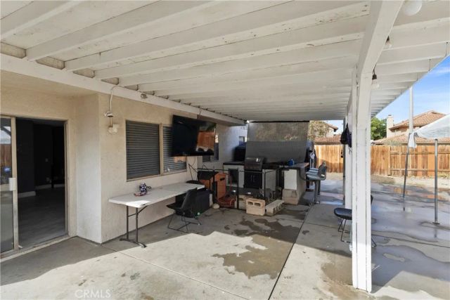 5703 Evergem Avenue, Palmdale, CA 93552