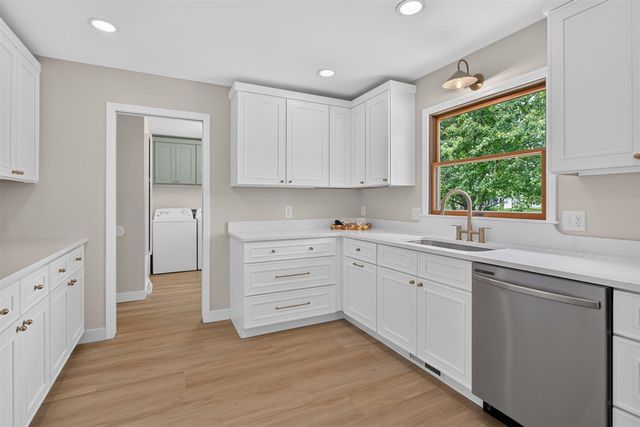 5129 N Bardstone Street, Jackson, MI 49201