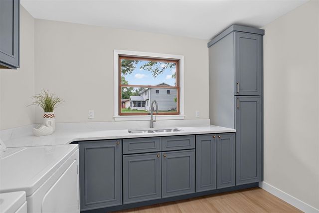 5129 N Bardstone Street, Jackson, MI 49201