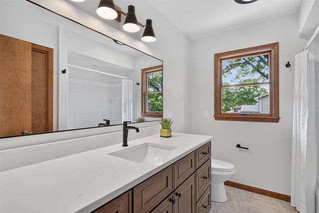 5129 N Bardstone Street, Jackson, MI 49201