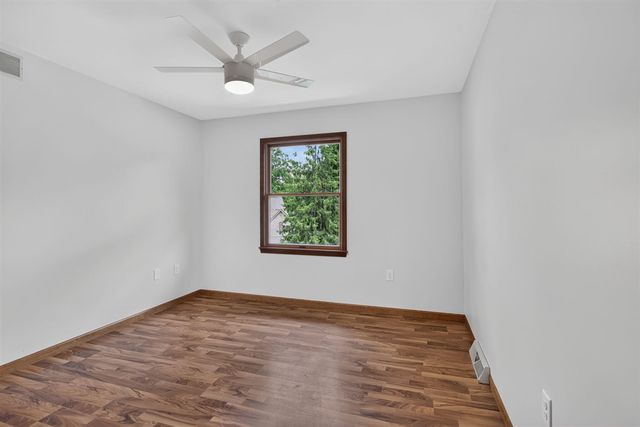5129 N Bardstone Street, Jackson, MI 49201