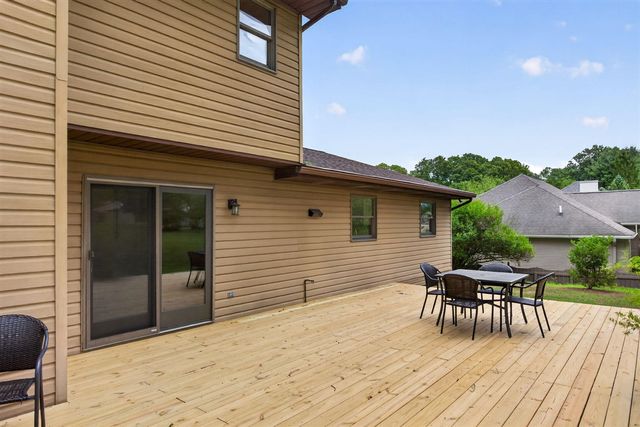 5129 N Bardstone Street, Jackson, MI 49201