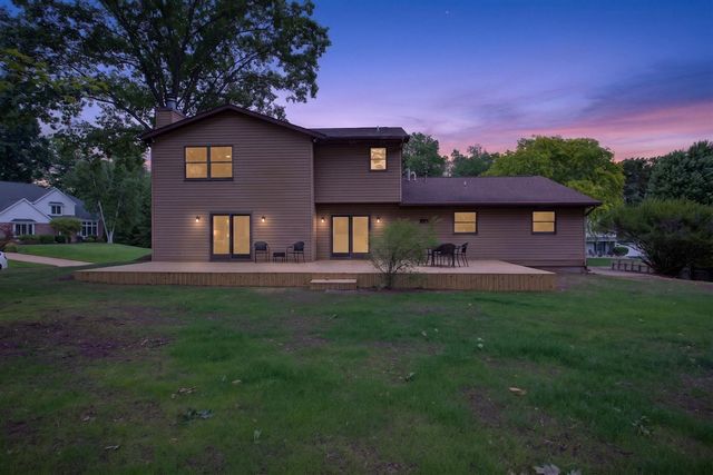 5129 N Bardstone Street, Jackson, MI 49201