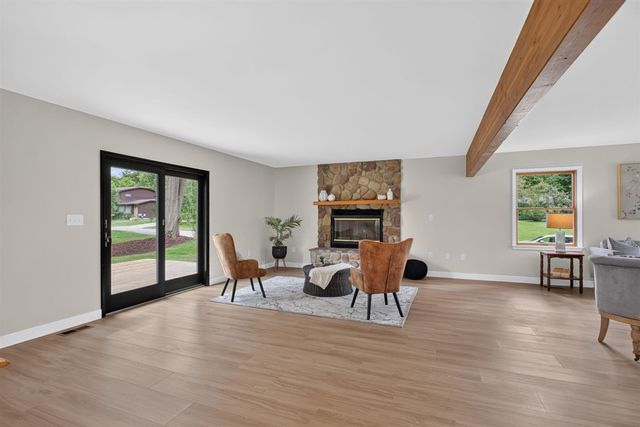 5129 N Bardstone Street, Jackson, MI 49201