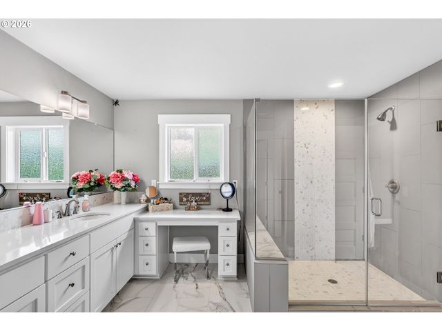 2819 N ESTATE St, Newberg, OR 97132
