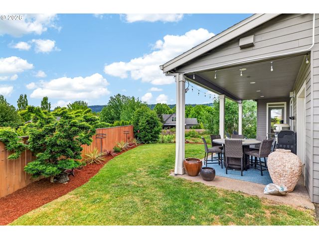 2819 N ESTATE St, Newberg, OR 97132