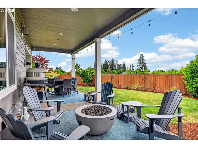 2819 N ESTATE St, Newberg, OR 97132