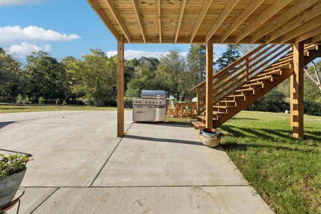 417 Defeated Creek Hwy, Carthage, TN 37030