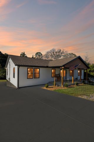 417 Defeated Creek Hwy, Carthage, TN 37030