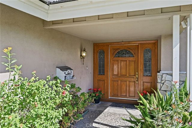 5062 W Knoll Drive, Yorba Linda, CA 92886