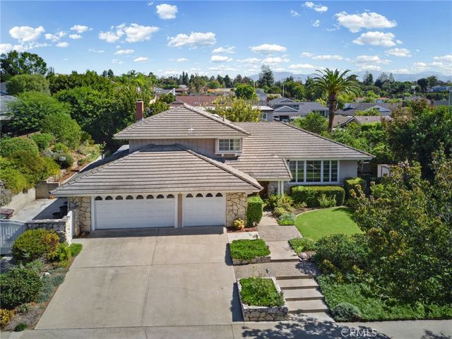 5062 W Knoll Drive, Yorba Linda, CA 92886
