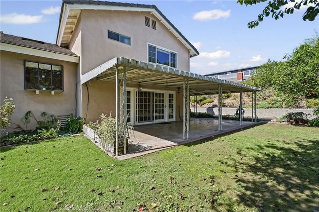 5062 W Knoll Drive, Yorba Linda, CA 92886
