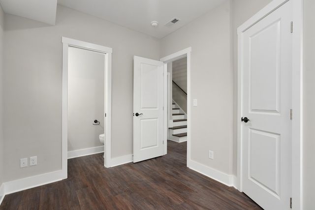 1619 S Highland Park Avenue, Chattanooga, TN 37404