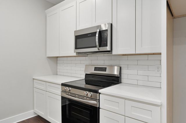 1619 S Highland Park Avenue, Chattanooga, TN 37404