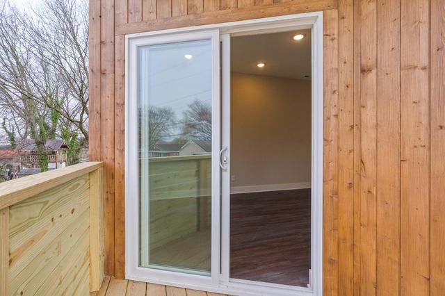 1619 S Highland Park Avenue, Chattanooga, TN 37404