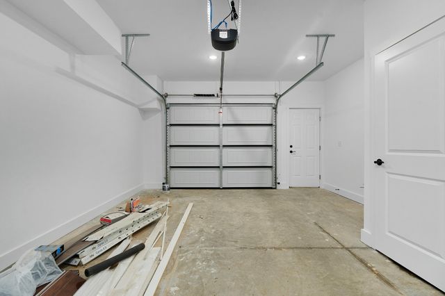 1619 S Highland Park Avenue, Chattanooga, TN 37404