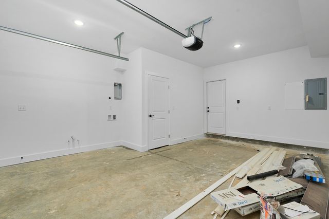 1619 S Highland Park Avenue, Chattanooga, TN 37404