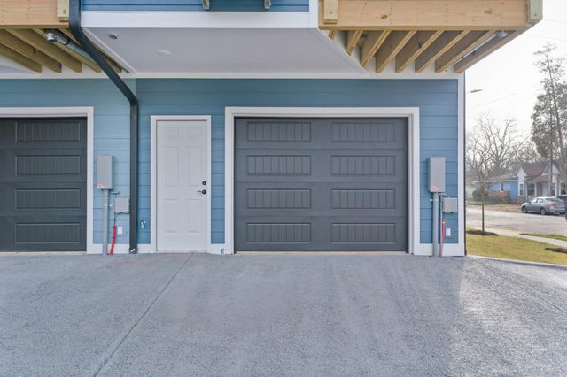 1619 S Highland Park Avenue, Chattanooga, TN 37404