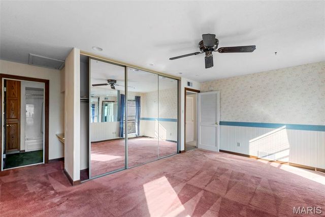 11054 Thousand Oaks Drive, St Louis, MO 63136