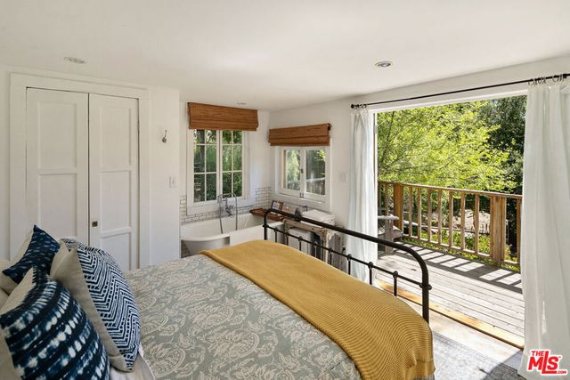 913 A FERNWOOD PACIFIC Drive, Topanga, CA 90290