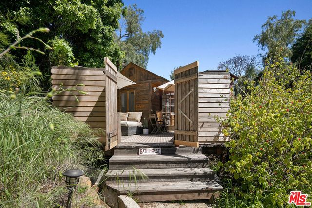 913 A FERNWOOD PACIFIC Drive, Topanga, CA 90290