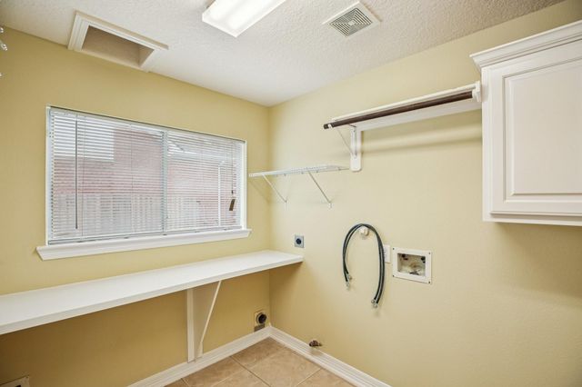 2623 Misty Grove Drive, Manvel, TX 77578