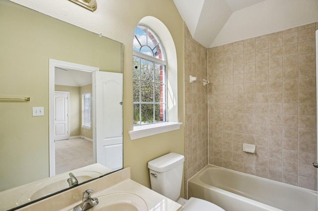 2623 Misty Grove Drive, Manvel, TX 77578