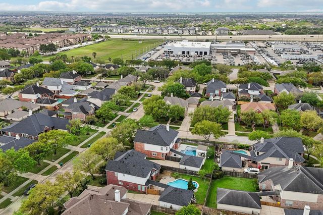 2623 Misty Grove Drive, Manvel, TX 77578