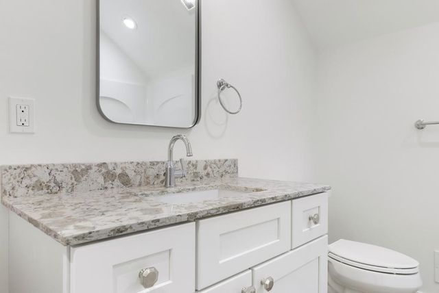 1205 State Street, Charlevoix, MI 49720