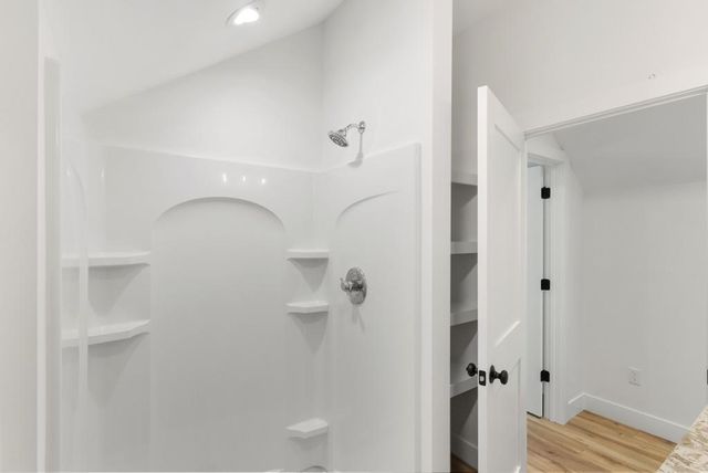 1205 State Street, Charlevoix, MI 49720