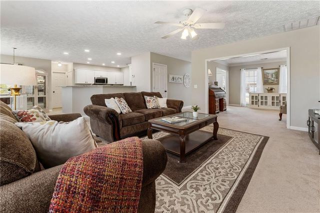 6650 Curvet Court, Cumming, GA 30040