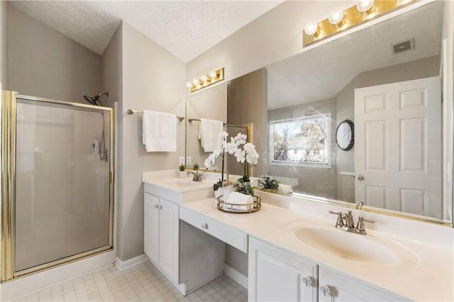 6650 Curvet Court, Cumming, GA 30040