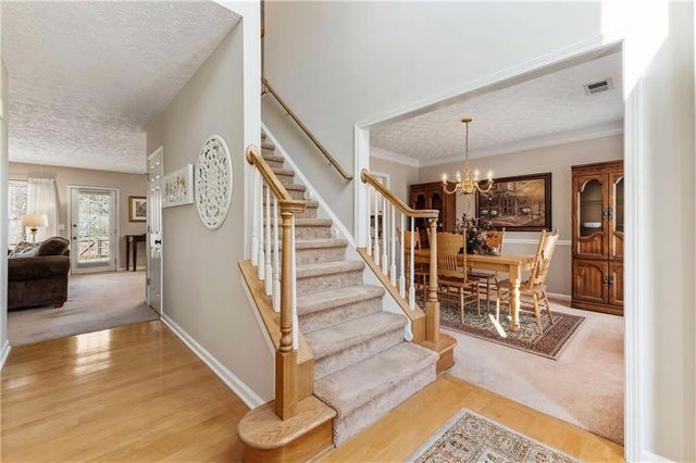 6650 Curvet Court, Cumming, GA 30040