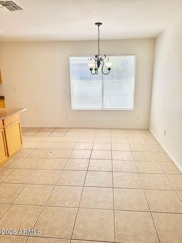 2106 W Alta Vista Road, Phoenix, AZ 85041