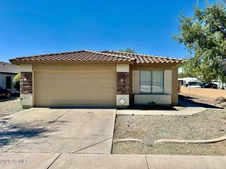2106 W Alta Vista Road, Phoenix, AZ 85041