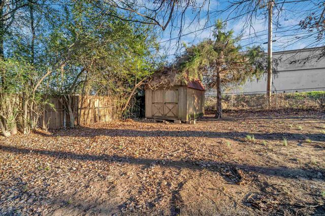 104 Arthur Street, Morrilton, AR 72110