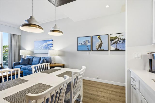 225 SANDS POINT ROAD 7101, Longboat Key, FL 34228